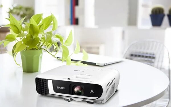 Projector Epson EB-FH52